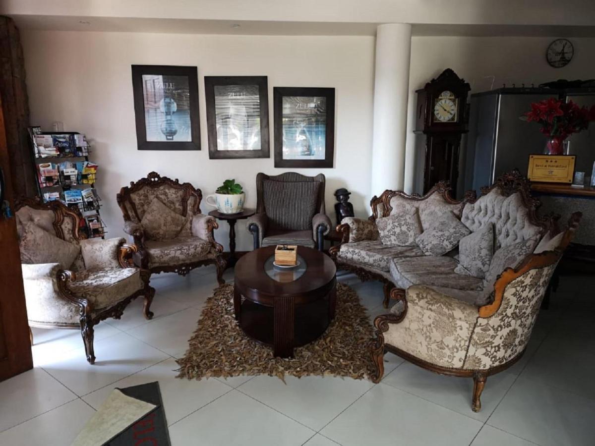 Dolphin Coast B&B เดอร์บัน ภายนอก รูปภาพ