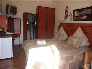 Dolphin Coast B&B เดอร์บัน ภายนอก รูปภาพ